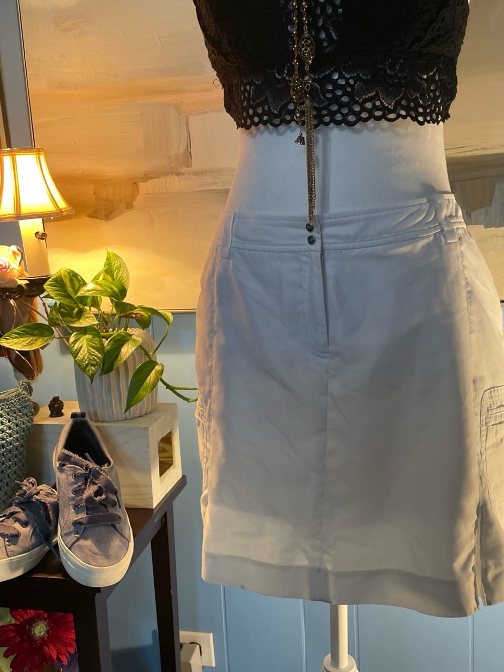 Izod White A-Line Skirt